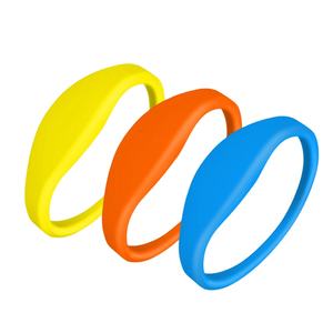 Pulsera de Silicona S50 Personalizada con Etiqueta NFC de 13.56MHz, Pulseras <span class=keywords><strong>RFID</strong></span> Programables - Product Image 2