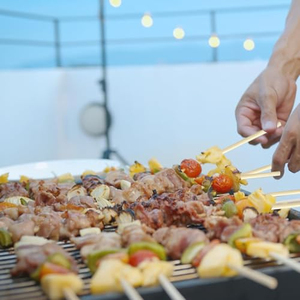 Biodegradable Korean Style Semi-pointed Square Bamboo Charcoal <b>Skewers</b> BBQ Sticks with Your Logo - Product Image 4