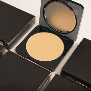 Polvere Compatta Professionale per il Viso con Finitura Opaca, Controllo dell'Olio, Effetto Pori Invisibili, Trucco Bronzante - Product Image 6