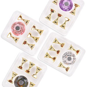 Support magnétique en forme de pièce d'échecs pour présentation d'ongles, outil d'entraînement et de pratique pour salon de manucure - Product Image 5