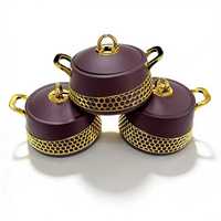 Set Casserole Terisolasi 3 Buah Tahan Lama Royal Crown Handle Gold Honeycomb 2L 2.5L 3L untuk Memasak Sehari-hari Keluarga Afrika dan Piknik