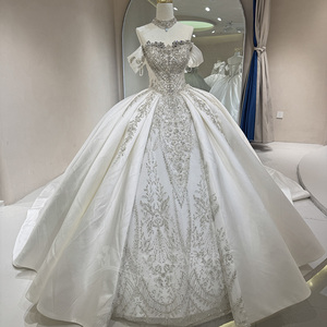 Robes de mariée Jancember DW0183 élégantes en satin à cœur, style empire, avec traîne - Product Image 1