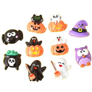 Cabujón de resina de calabaza fantasma de Halloween con base plana para accesorios de bricolaje para la elaboración de lazos para el pelo, collares y pulseras - Product Image 1