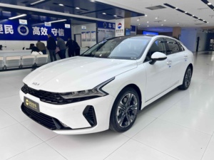 Acceptons les commandes personnalisées 2021 pour K5 380t <span class=keywords><strong>GT</strong></span>-<span class=keywords><strong>Line</strong></span> <span class=keywords><strong>Sportage</strong></span>, berline sport à intérieur sombre, moteur 2.0t 240 ch L4, traction avant, essence - Product Image 5