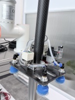 Bras de cobot léger à 6 axes avec une charge utile de 3 kg, pince à ventouse personnalisée étendue, solution de manutention de petites pièces délicates