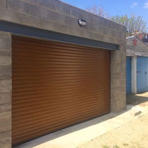 Porte de garage automatique en aluminium noir moderne à grille, prix de gros, villa de luxe, montage encastré - Product Image 3
