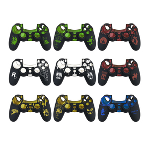 Coque en silicone souple gravée au laser de qualité supérieure, <span class=keywords><strong>2</strong></span> pièces, protection anti-poussière pour manettes, motif vibrant pour manette PS4 DualSense - Product Image 6