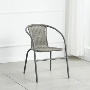 Fransız bistro bahçe mobilyaları açık cafe siyah rattan hasır yemek kol sandalye