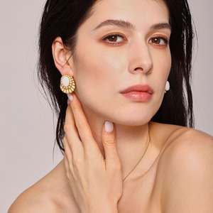 2024 New Design Waterproof Jewelry 18K Plated Luxury Artificial <b>Pearl</b> Mosaic Stud <b>Earrings</b> With Zircon - Product Image 5