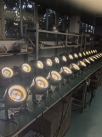 Projecteur LED Par étanche 150W 2700K-5600K, lumière de lavage, blinder, stroboscope, en aluminium moulé sous pression, pour scène et événements