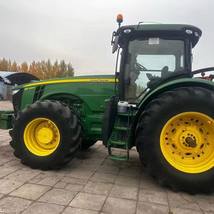 Utilizado para John para Deere 8R-3204 Tractor de ruedas Máquina agrícola con componente de motor central - Product Image 1