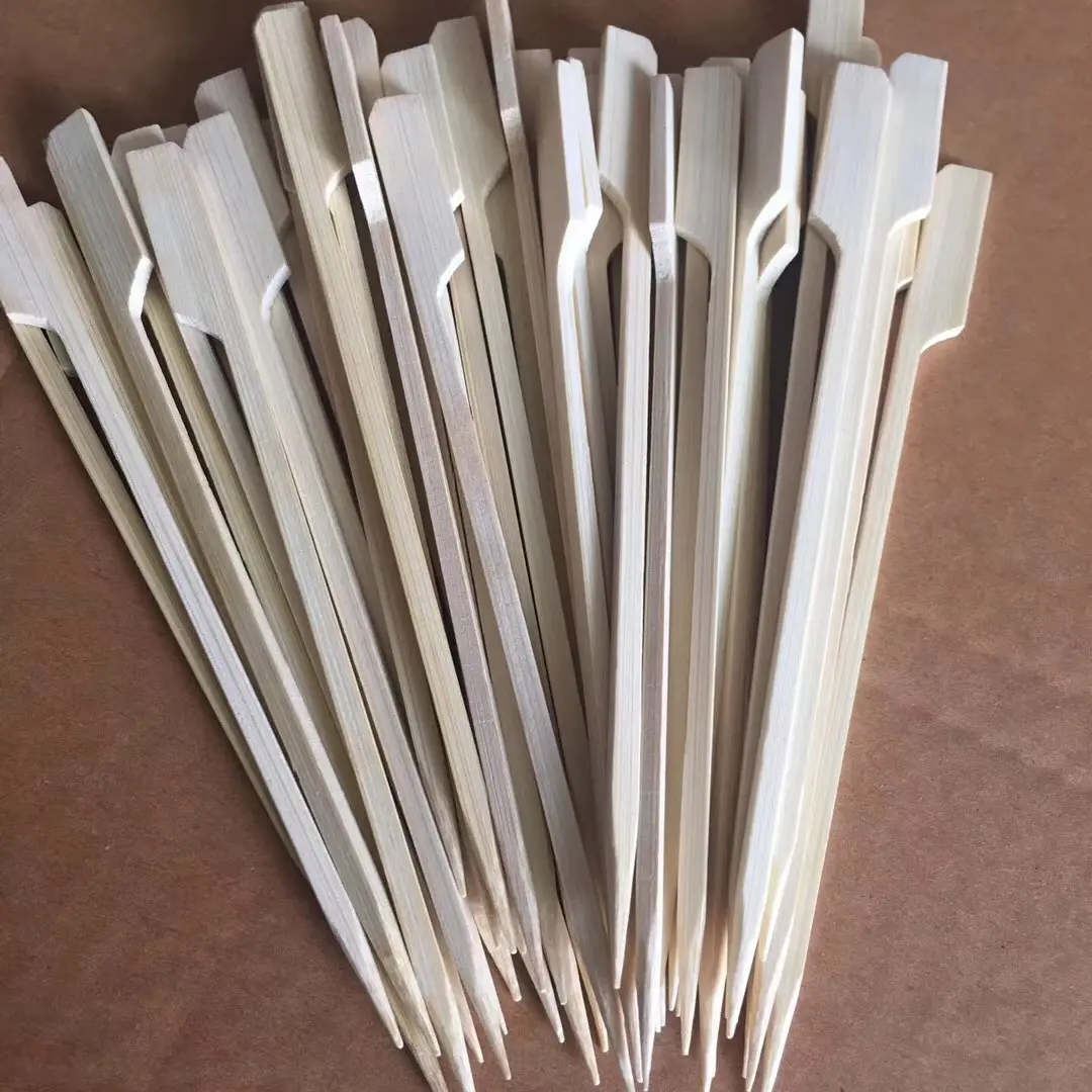 5.5 Polegadas Estudo Espetos De Bambu 5mm Grosso Natural Semi Ponto Bambu Varas Bbq Caramelo Doces Maçã Varas Para Milho Dog Cob Milho