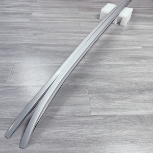 JOESHIER Vente en gros de porte-bagages de toit 4x4 pour Nissan Qashqai 2023-2024, barres latérales de toit en alliage d'aluminium - Product Image 4