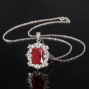 Pendentif bicolore en cuivre électrolytique avec zircone cubique et pierres précieuses colorées de 10*14mm, vente en gros d'usine pour femmes - Product Image 4