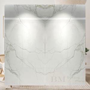 אריחי פורצלן דמויי שיש מבריקים בעובי 12 מ\\\"מ בעיצוב מודרני לריצוף/חיפוי קירות פנים עבור וילות, בתי מלון, מטבחים וחדרי אמבטיה - Product Image 3