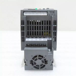 Siemens Sinamics V20 FSD Driefasige 380V 400V 1,1kW 1,5kW 2kW 3kW 4kW Frequentieregelaar AC-aandrijving voor PLC - Product Image 6