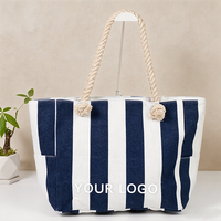Sac de shopping en toile rayée de style nautique avec poignées en corde de coton tressée, couleurs personnalisées, grande capacité pour les journées à la piscine et à la plage