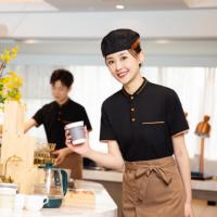 T-shirt personnalisé brodé italien pour café-bar, unisexe, avec logo personnalisé pour restaurant, polo uniforme pour serveur d'hôtel, uniforme en polyester