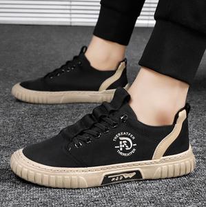 Autunno <span class=keywords><strong>e</strong></span> inverno ultimo design scarpe casual piatte stile sportivo da uomo moda tinta unita scarpe sportive d'amore per giovani - Product Image 3