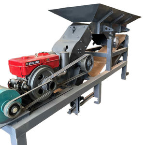 كسارة مطرقية محمولة صغيرة تعمل بمحرك ديزل، كسارة مطرقية صغيرة متنقلة لتكسير الفحم والزجاج وخام الذهب - Product Image 1