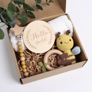 4 Pcs Organic newborn Baby Shower Gift Set elephant wooden rattle amigurumi crochet pacifier clip geschenk set box