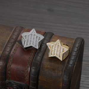 Bague en forme d'étoile à cinq branches tridimensionnelle, bague pour homme cool avec une touche de personnalité - Product Image 1