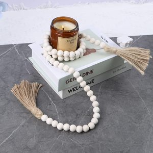 Guirlande de <span class=keywords><strong>perles</strong></span> <span class=keywords><strong>en</strong></span> <span class=keywords><strong>bois</strong></span> de 58 pouces avec pompons, style rustique campagnard, <span class=keywords><strong>perles</strong></span> de prière bohèmes, grande décoration murale - Product Image 2