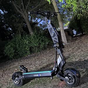 Scooter Eléctrico NFC de Aleación de Aluminio Mejorado, Control Inteligente, 72V 8000W, Neumático Todoterreno/Urbano de 11 Pulgadas, 100KM, 40Ah, Doble Suspensión - Product Image 4