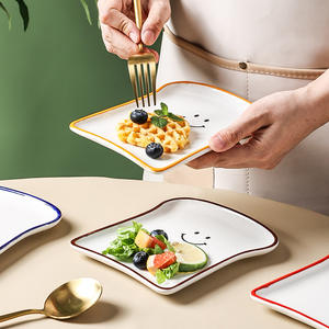 Creativo dibujos animados Emojis cara sonriente 7 "Cerámica pan hornear Pan Hotel restaurante contraste Color gres plato para hornear plato - Product Image 1