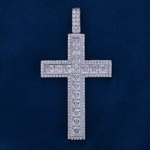 100% 通过钻石测试仪检测，定制 VVS 莫桑石 S925 银 9k 10k 14k 18k 纯金长方形切割十字新哥特式吊坠 - Product Image 1