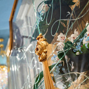 Kabinet pajangan anggur pintu kaca Foil emas antik, kabinet kayu mewah Royal ruang keluarga kabinet tradisional kayu padat antik - Product Image 5