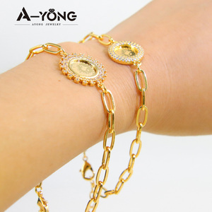 Pulseira de Moeda de Zircônia Turca Luxuosa e Impermeável, Joia com Aparência de Ouro 18k para Mulheres - Product Image 3