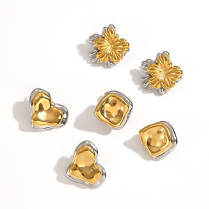 แฟชั่นทูโทนทองชุบสแตนเลสสตีลต่างหูรูปหัวใจรูปดอกไม้สำหรับผู้หญิงของขวัญเครื่องประดับ TE60495-M - Product Image 2