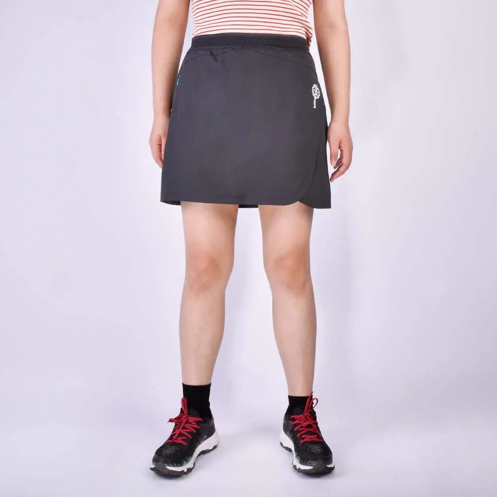 Wasserdichte Damen Polyester Shorts Mid Waisted Shorts Rock Sport Damen Röcke mit inneren Shorts