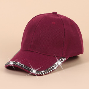 Cappellini da Baseball di Alta Qualità con Cristalli Brillanti, Berretto Sportivo Personalizzabile con Logo, Stampa su Tessuto Morbido, Struttura Robusta, Produzione in Fabbrica - Product Image 5