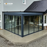 Pergola à lames orientables en aluminium robuste, résistante aux vents forts et à la neige, pour projets résidentiels et commerciaux