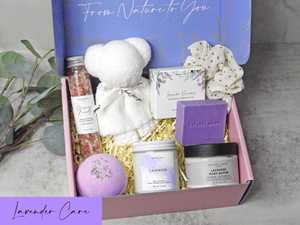Caja <span class=keywords><strong>de</strong></span> Regalo para Baño Relajante y <span class=keywords><strong>Spa</strong></span> |   Regalo <span class=keywords><strong>de</strong></span> Cuidado Personal <span class=keywords><strong>de</strong></span> Lavanda para Mujeres |   Regalo para Mamá |   Caja <span class=keywords><strong>de</strong></span> Regalo <span class=keywords><strong>de</strong></span> Cumpleaños |   Regalo <span class=keywords><strong>de</strong></span> Lujo - Product Image 6