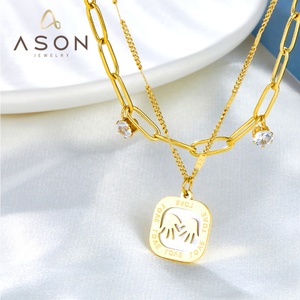 Collier en acier inoxydable à double chaîne avec accessoires en coquille blanche double paume et quatre diamants - Product Image 3