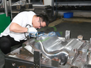 Moule <span class=keywords><strong>de</strong></span> sortie <span class=keywords><strong>de</strong></span> climatiseur Moule d'injection <span class=keywords><strong>de</strong></span> <span class=keywords><strong>lame</strong></span> d'aération HVAC personnalisé - Product Image 5