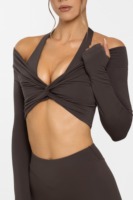 Chemise de yoga antibactérienne personnalisée résistante aux odeurs et évacuant l'humidité Ceinture de yoga colorblock 2 pièces respirante à manches longues grande taille