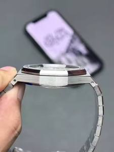 Montre mécanique étanche en acier inoxydable 15500 904L de qualité 3A + personnalisée - Product Image 4