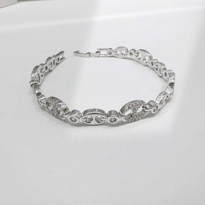 Bracelet à maillons en argent sterling 925, style géométrique classique, épais, hip-hop, fait main, avec éléments en or 14 carats. - Product Image 5