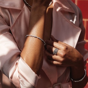 Pulsera ROX Cascade de Oro Blanco de 18K y Diamantes para Regalo, Bodas, Fiestas, Pulsera de Lujo - Product Image 1