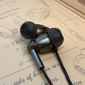 1MORE E1010 Warm Bass Spacious Reproduction High-End One Circle Three <strong>Iron</strong> Four Unit HIFI Fever In-Ear Earphones 3.5mm Interface - Product Image 5