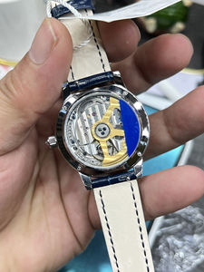 Lunette en diamant blanc montre pour femme haut de gamme Phase de lune Designer Logo personnalisé cadeau petite amie - Product Image 4