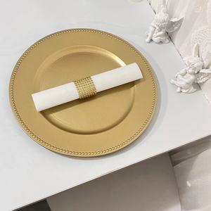Assiettes de fête rondes en plastique de 13 pouces, décoratives, dorées, argentées, de différentes couleurs, pour la décoration de la maison, des mariages et des fêtes - Product Image 2