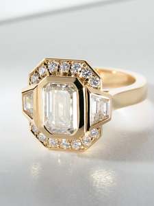 Bague en diamant de laboratoire émeraude brillant de qualité supérieure pour femmes, disponible en or jaune, or blanc, or rose, bijoux de mariage et de fiançailles - Product Image 6