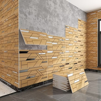 Autocollants de carrelage modernes abstraits de luxe à motif marbré, panneau mural texturé en feuille d'or brillant de luxe