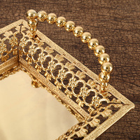 Plateau de Service Luxueux Rectangulaire Doré pour Fête de Mariage, Élégant et Décoratif, en Métal, Présentoir à Desserts et Fruits Secs avec Poignées Dorées