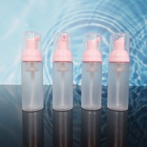 Flacons pulvérisateurs en mousse noire 50ml-200ml, vides, format voyage, pour shampoing et nettoyant pour cils, avec logo personnalisé - Product Image 5